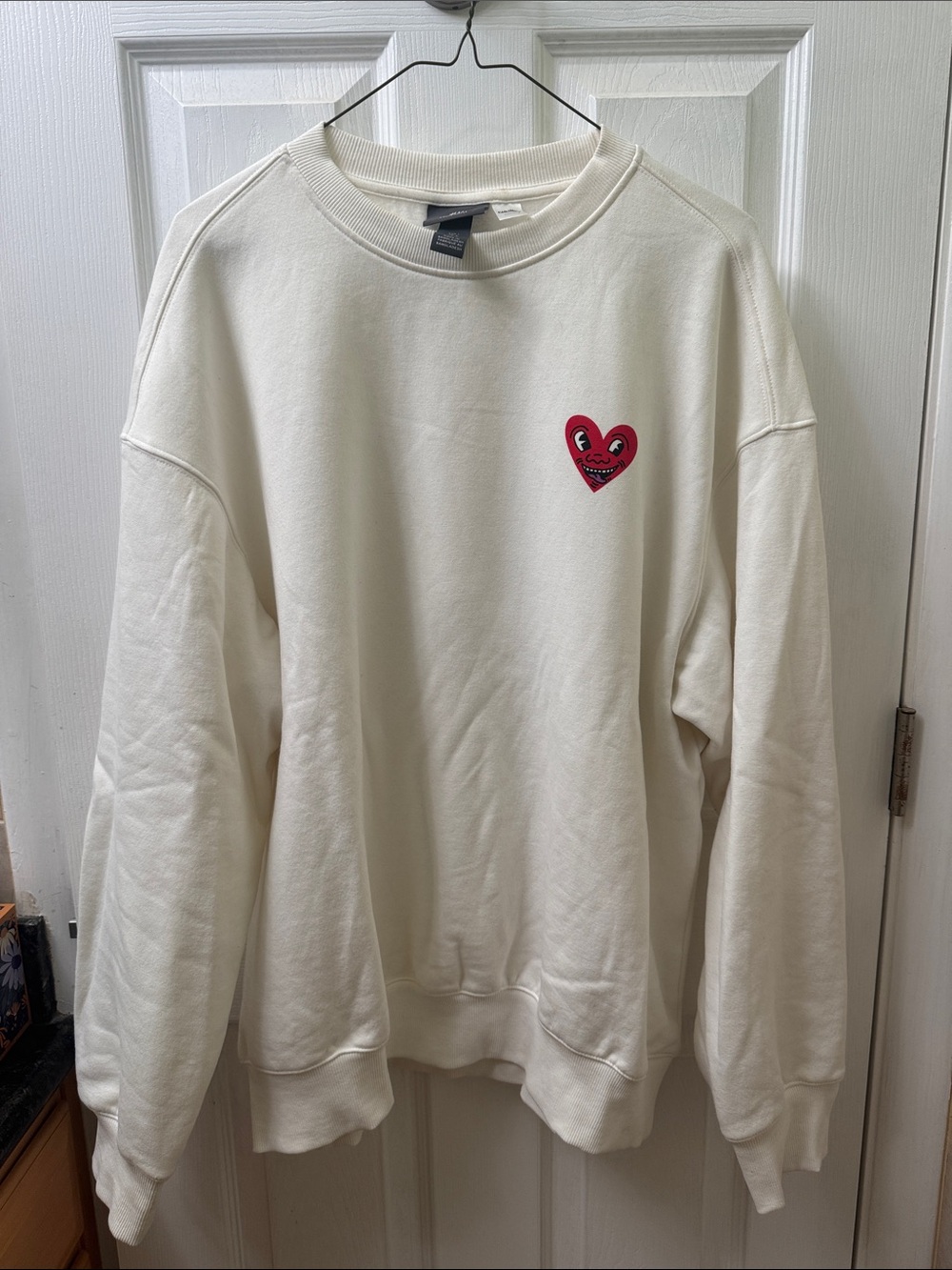 H&M Cream Crewneck Sweatshirt with Red Heart Patch - Men